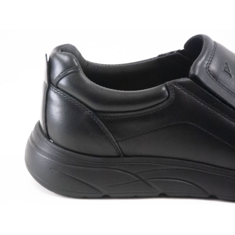 Демісезонні туфлі clubshoes G-X резинка  чорний