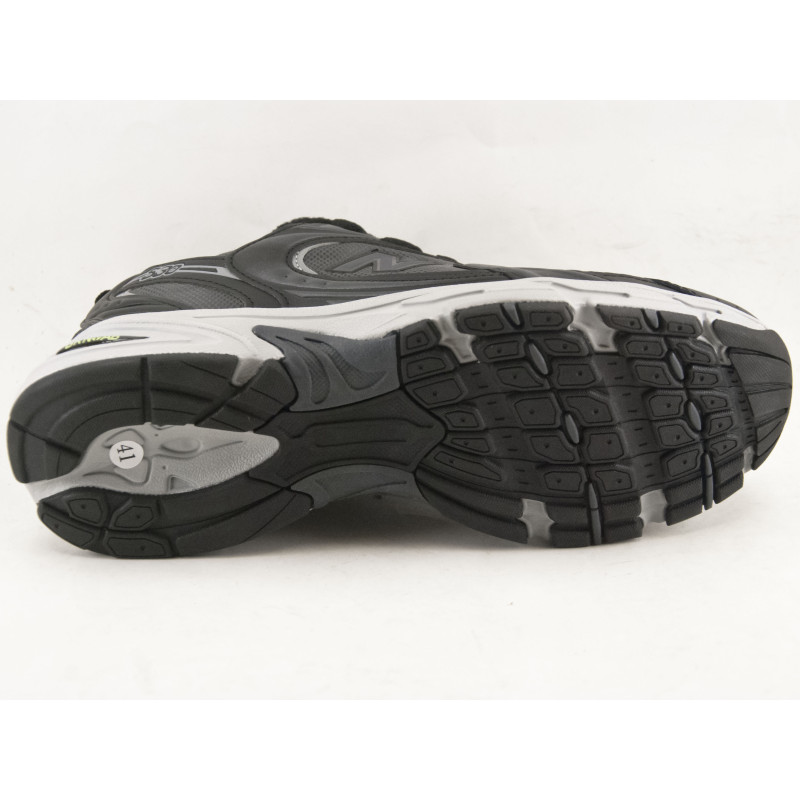 Термо кросівки New balance 530 gore tex сірий
