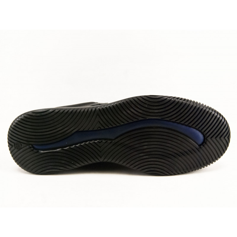 Демісезонні кросівки clubshoes 20/3 чорний