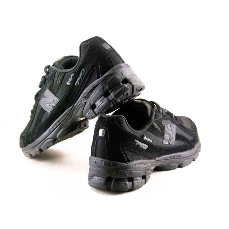 Термо кросівки New balance 740 gore tex чорний