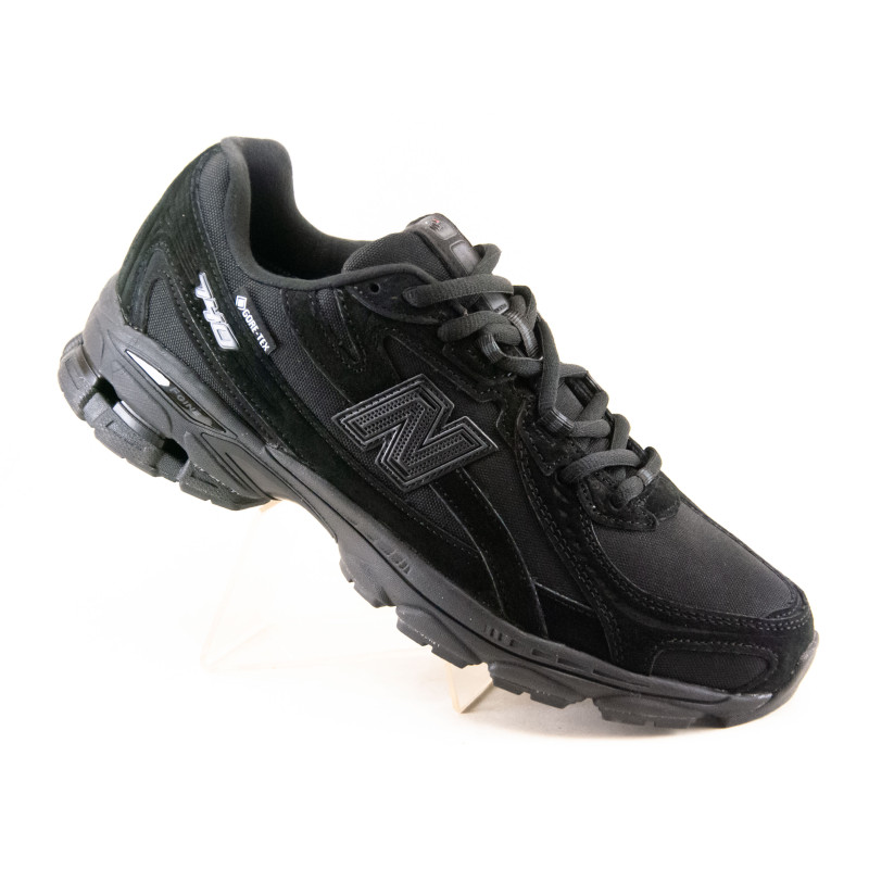 Термо кросівки New balance 740 gore tex чорний