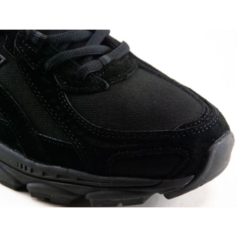 Термо кросівки New balance 740 gore tex чорний