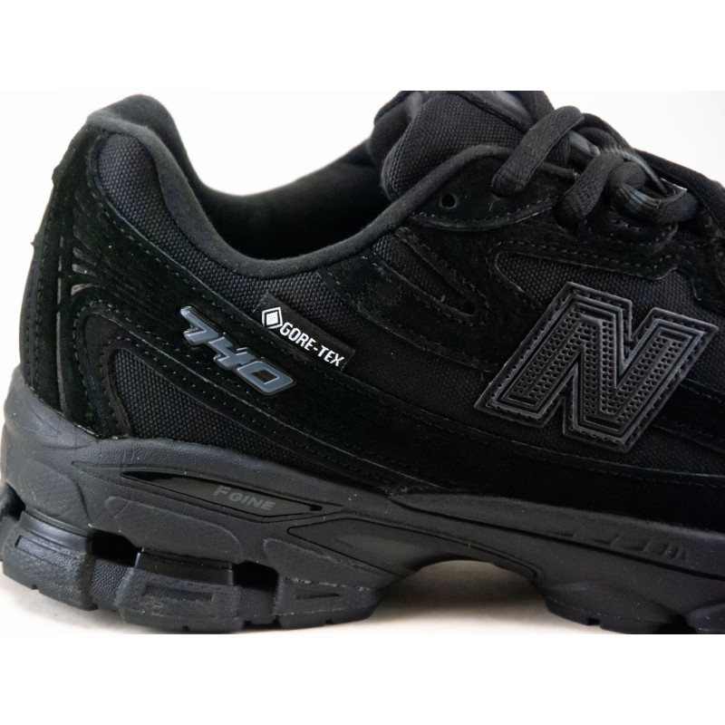 Термо кросівки New balance 740 gore tex чорний