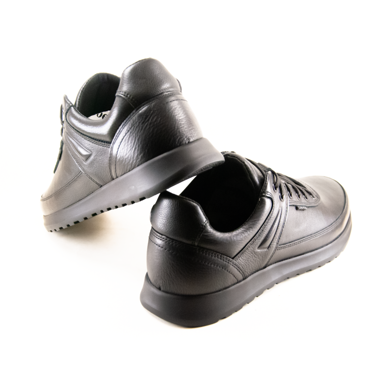 Демісезонні туфлі clubshoes  209 шнурок чорний