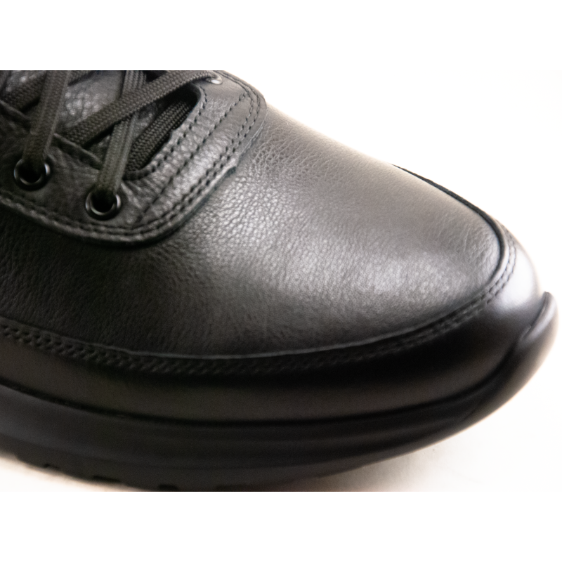 Демісезонні туфлі clubshoes  209 шнурок чорний