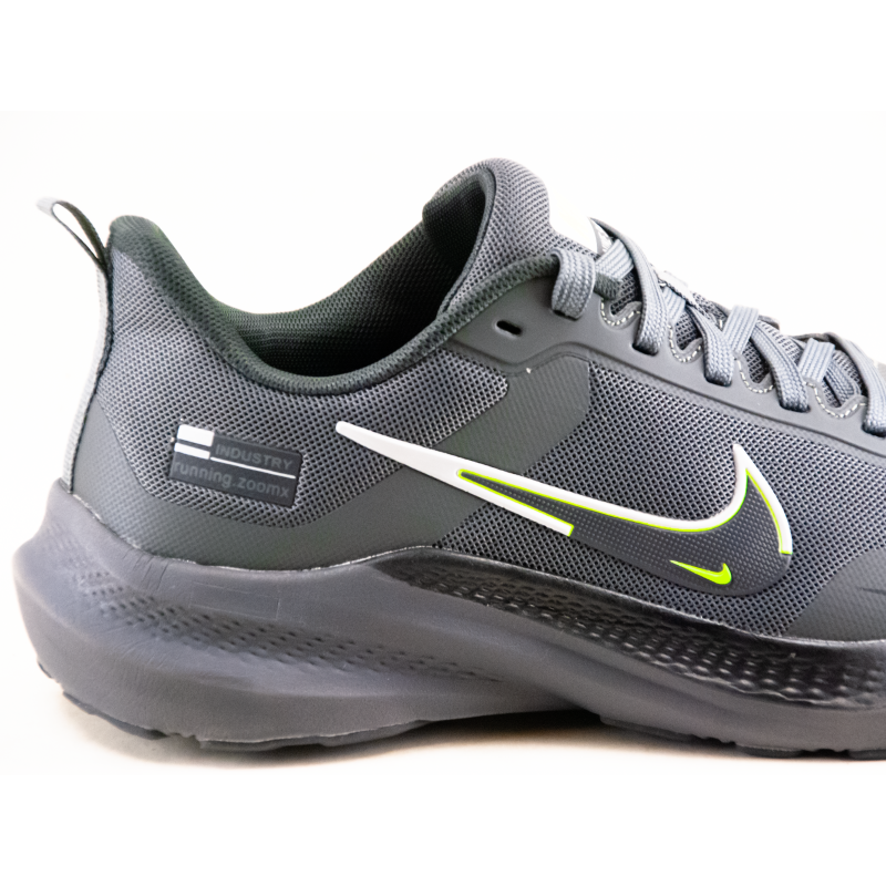 Кросівки Nike Running ZoomX сірий сітка