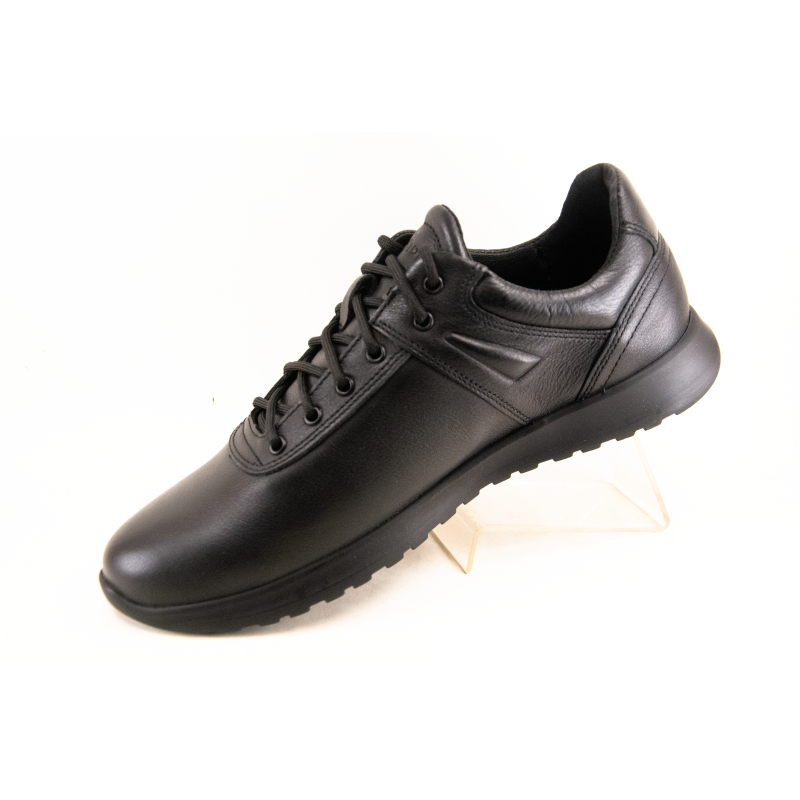 Демісезонні туфлі clubshoes 208 шнурок чорний