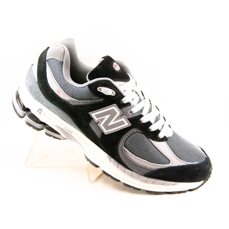 Демісезонні кросівки NB 2002 Gray-black ліцензія сірочорний