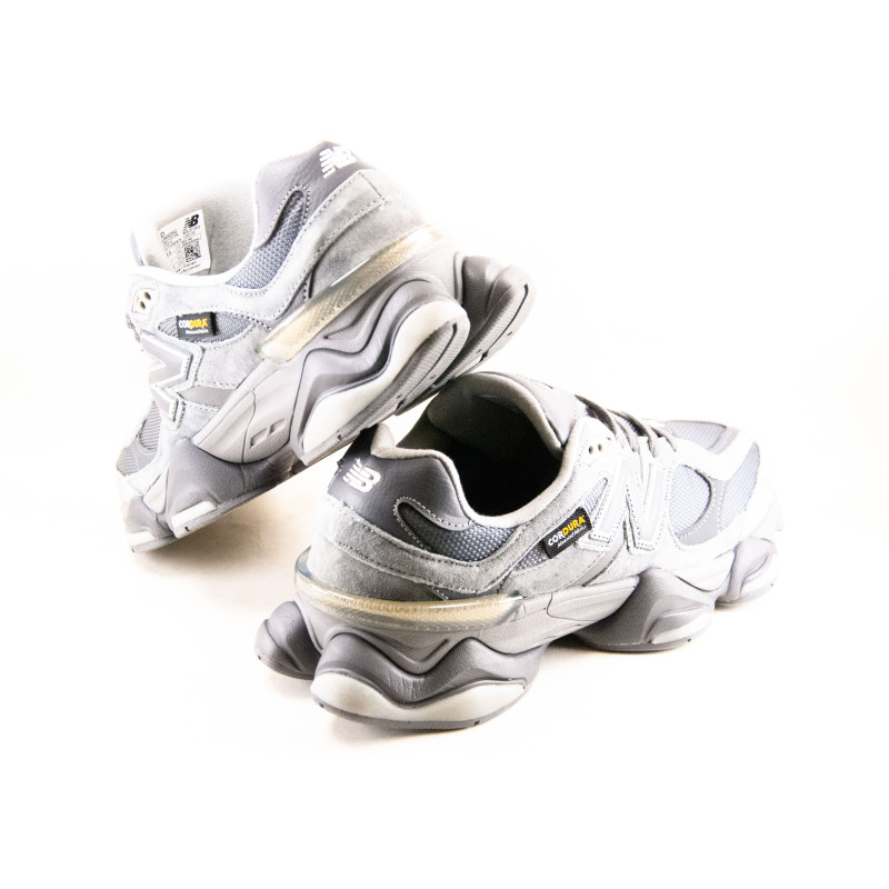Термо кросівки New balance 9060 gore tex сірий